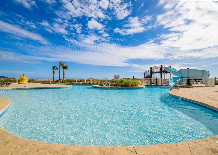 Phoenix Gulf Towers 1507 Apartment